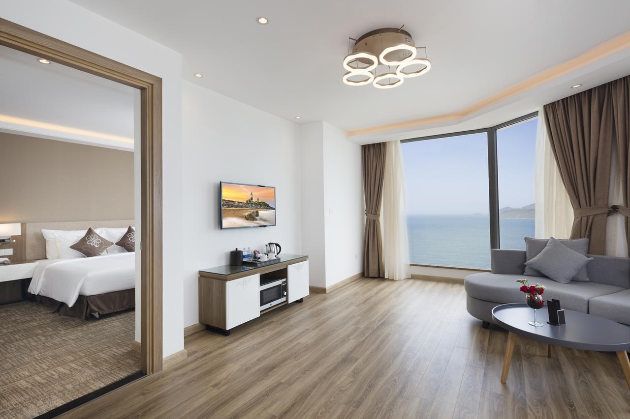 Comodo Nha Trang Hotel Dış mekan fotoğraf